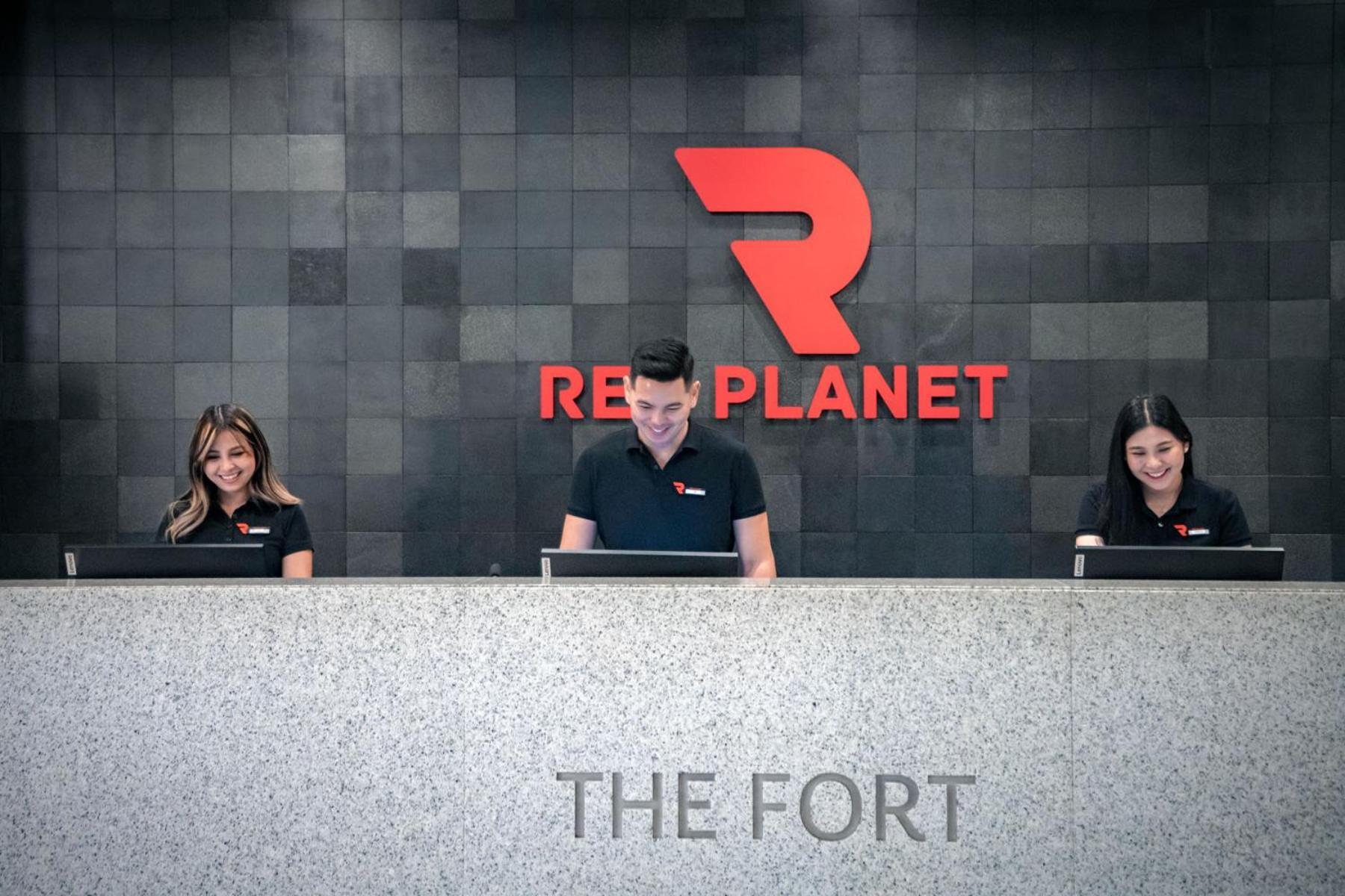 Red Planet Bgc The Fort 따구익 외부 사진